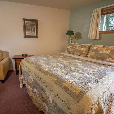 Ridges Inn & Suites 贝利斯港 外观 照片